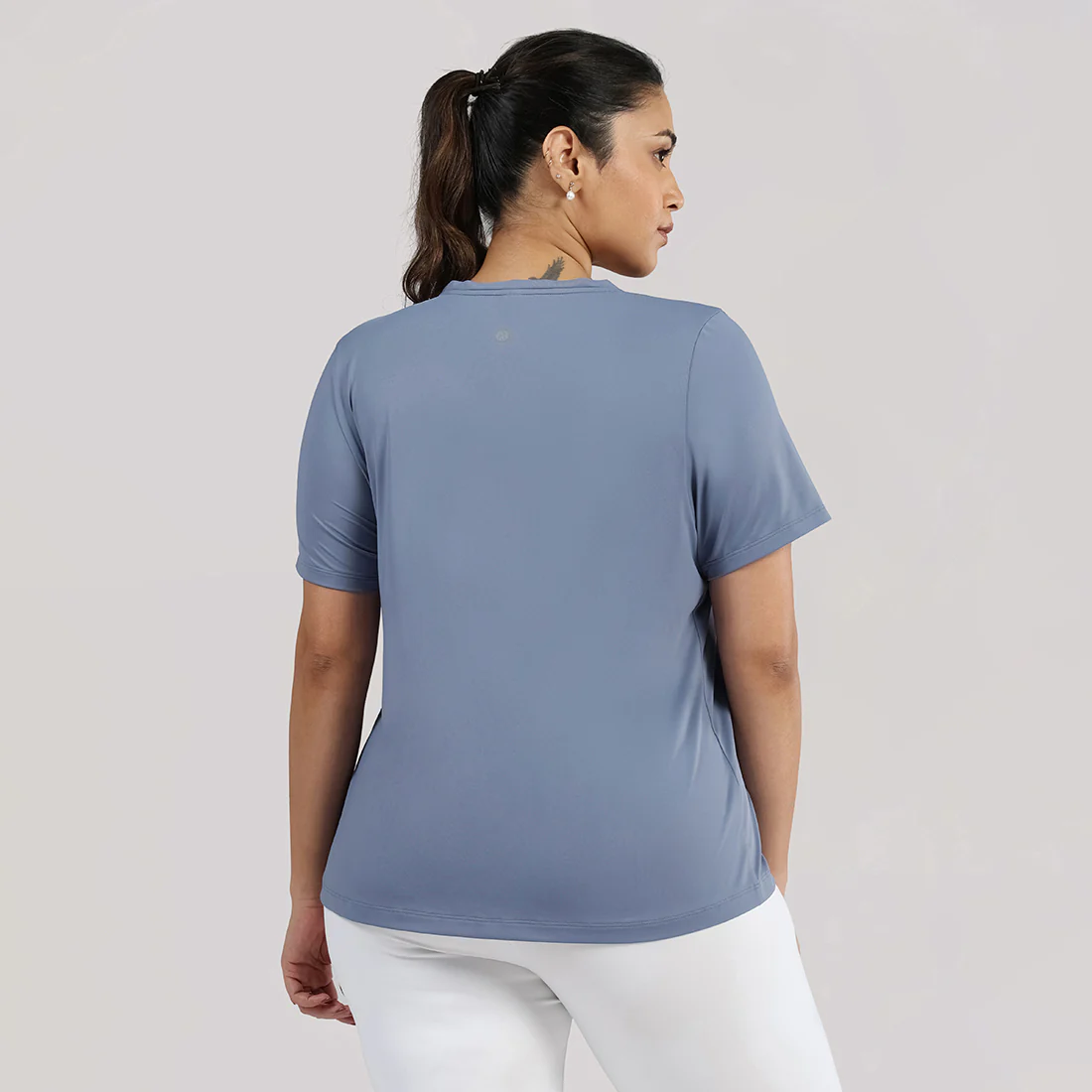 AeroCool™ Training - V Neck - Image 20
