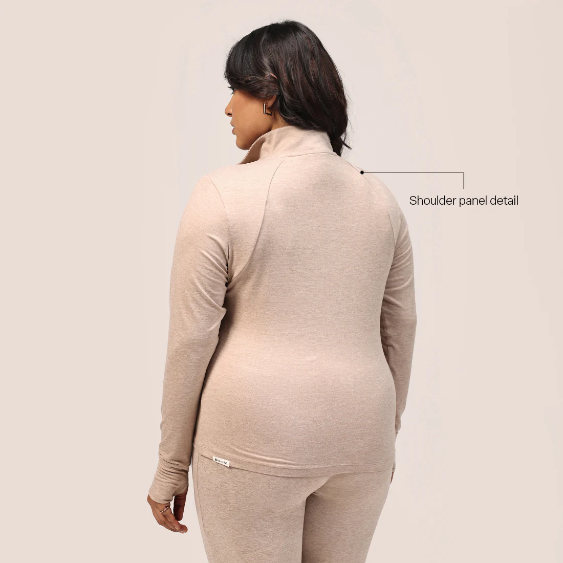 AirMelt ™ Quarter Zip Pullover - Image 13