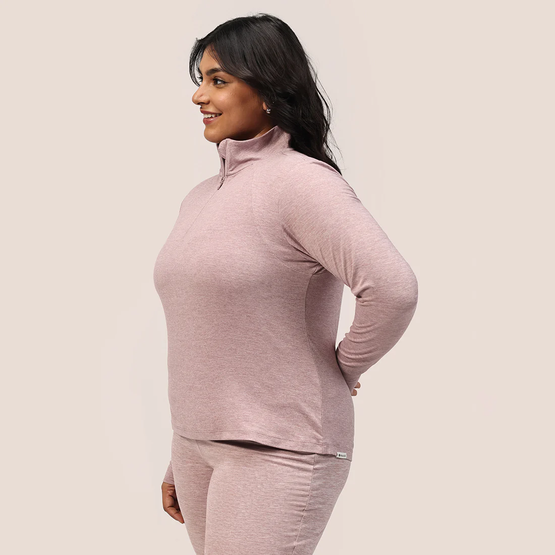 AirMelt ™ Quarter Zip Pullover - Image 57