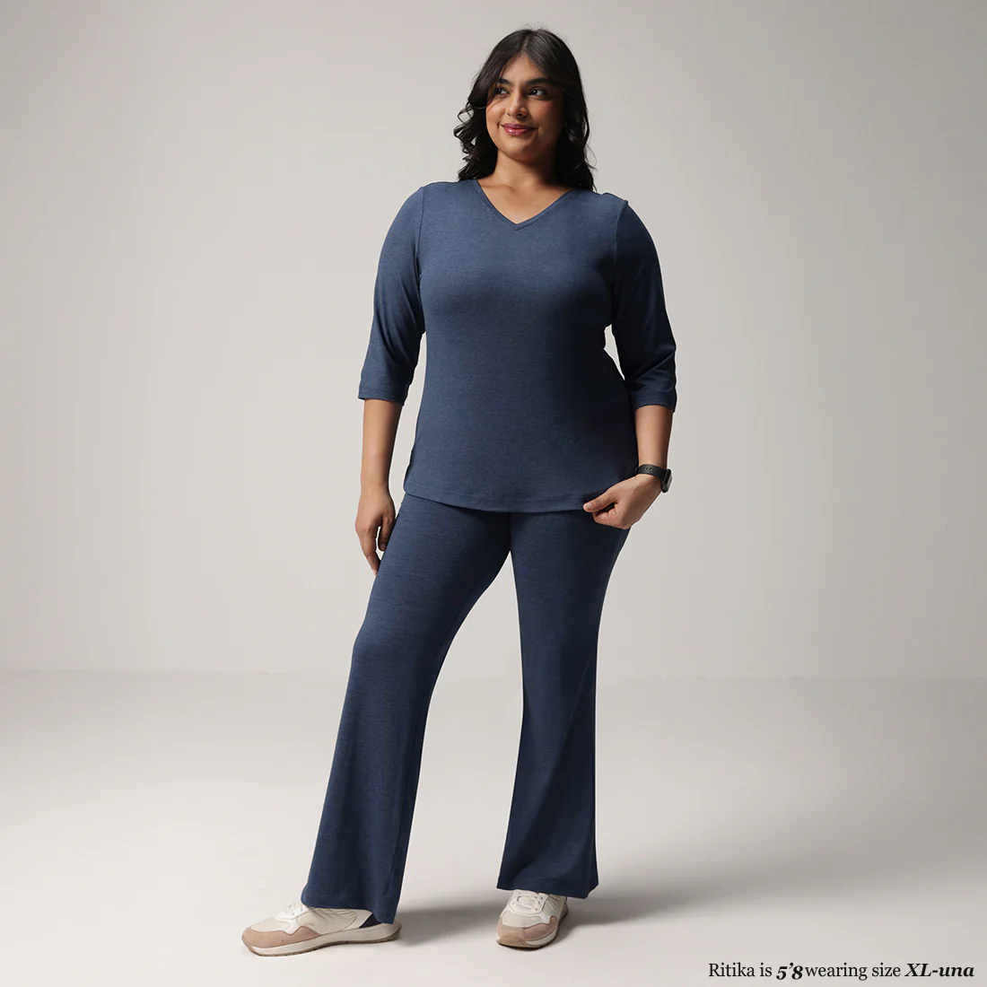 AirMelt ™ Apple Hem Tee - Image 129
