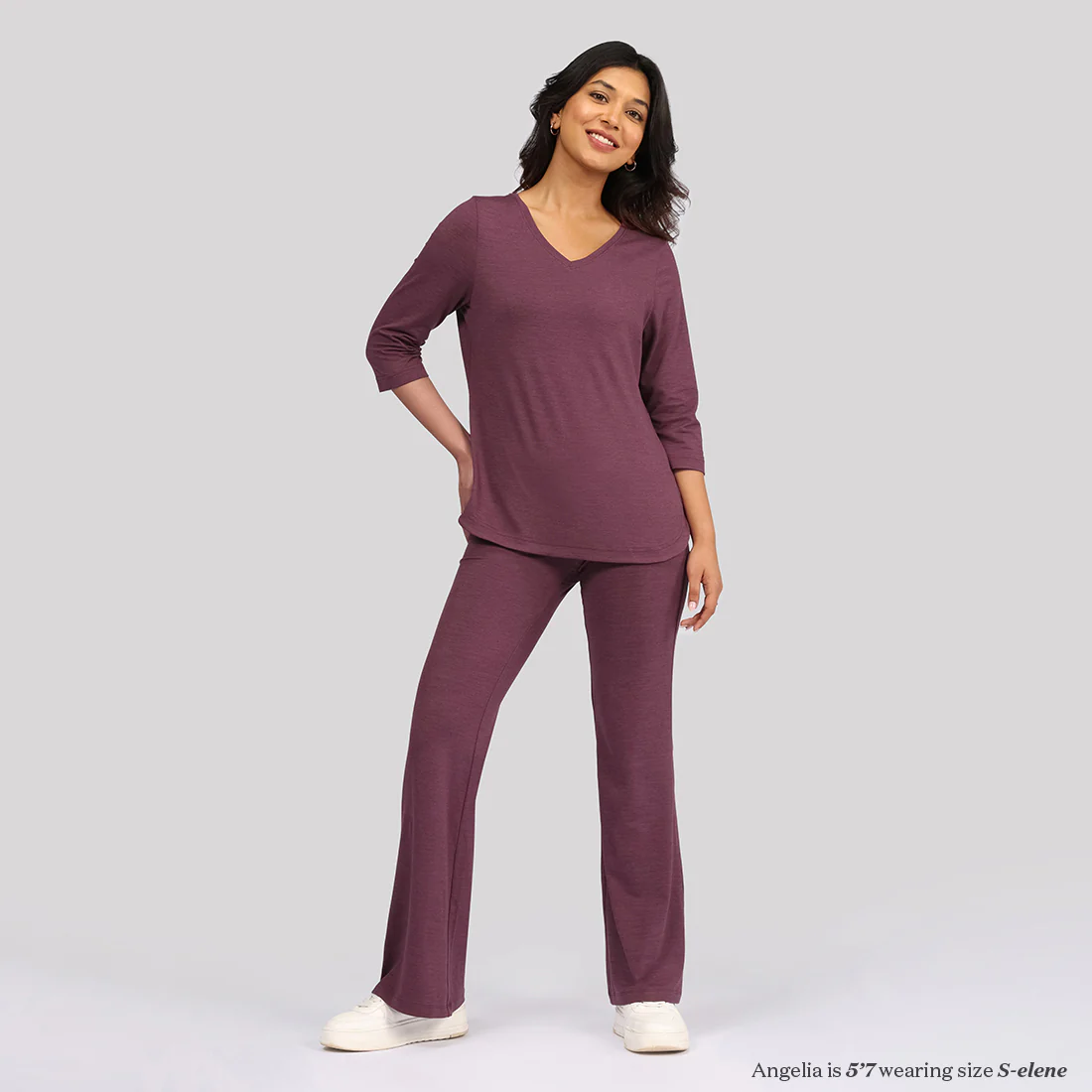 AirMelt ™ Apple Hem Tee - Image 31