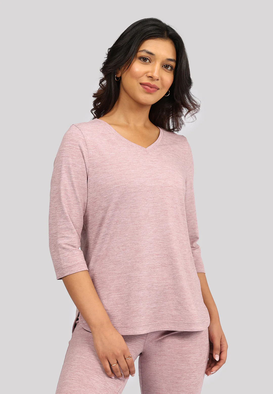 AirMelt ™ Apple Hem Tee - Image 85