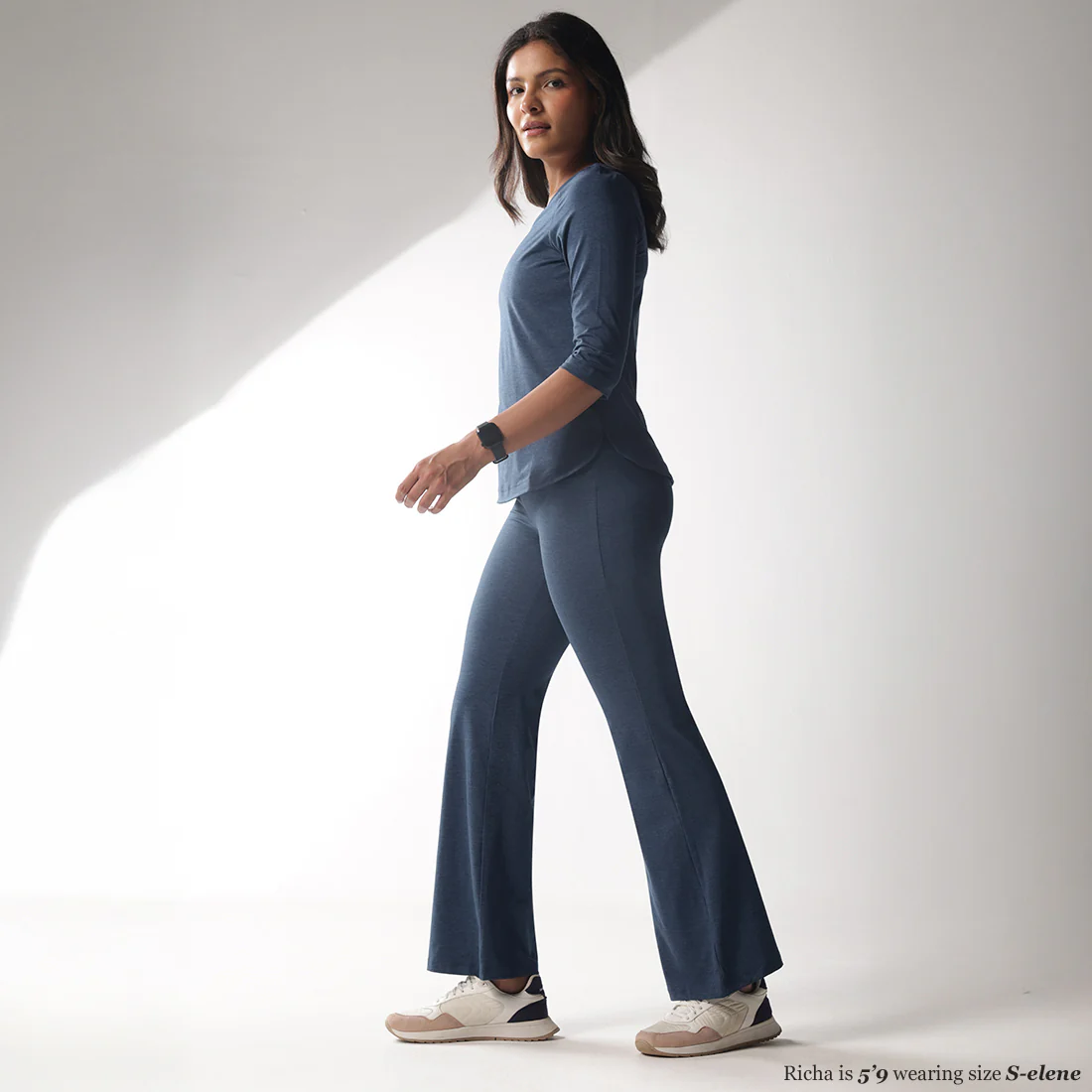 AirMelt Flare Pants - Lite - Image 111
