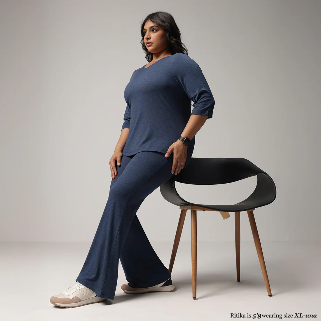 AirMelt Flare Pants - Lite - Image 125