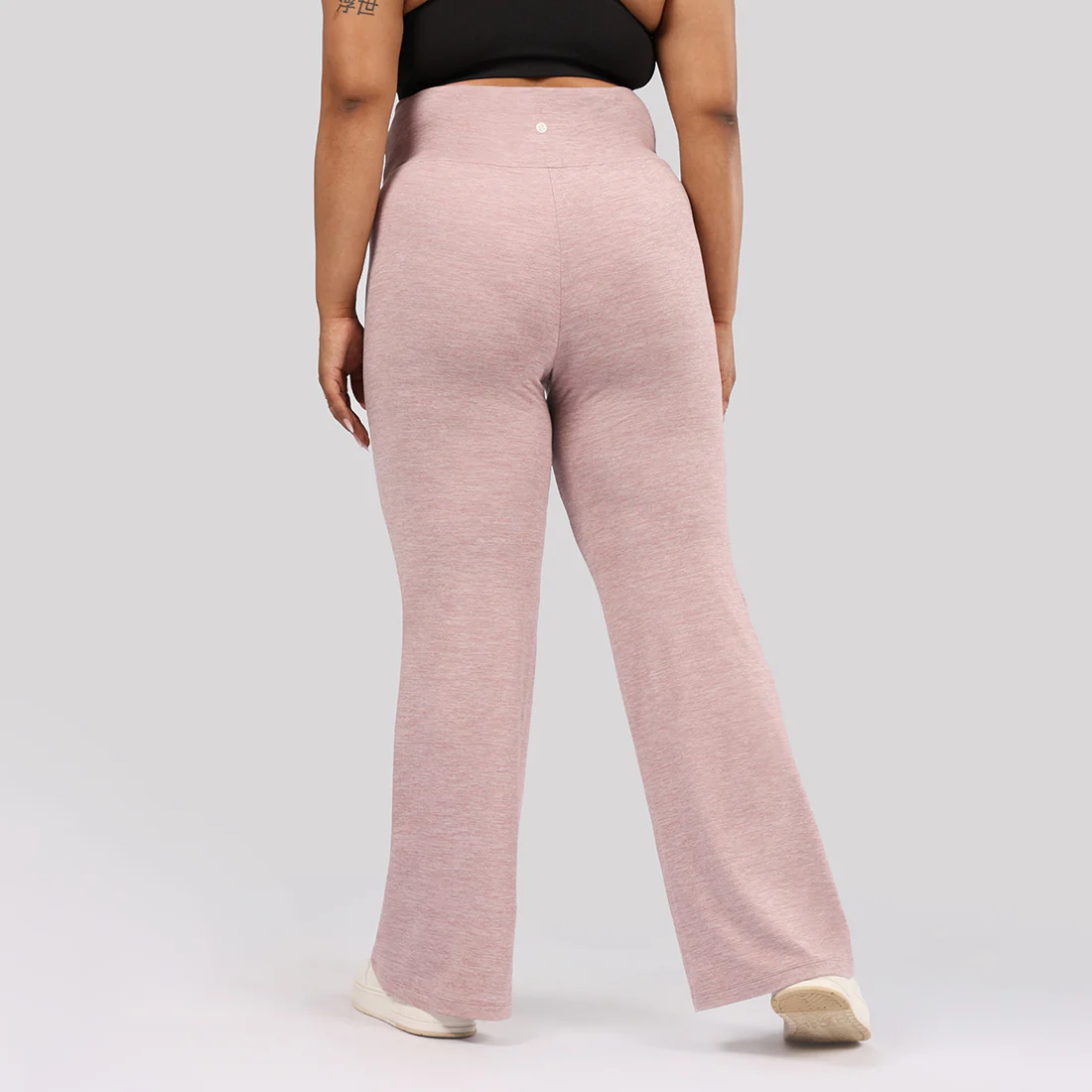 AirMelt Flare Pants - Lite - Image 51
