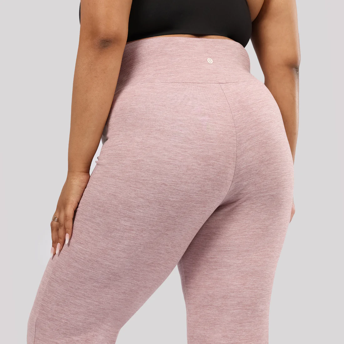 AirMelt Flare Pants - Lite - Image 55