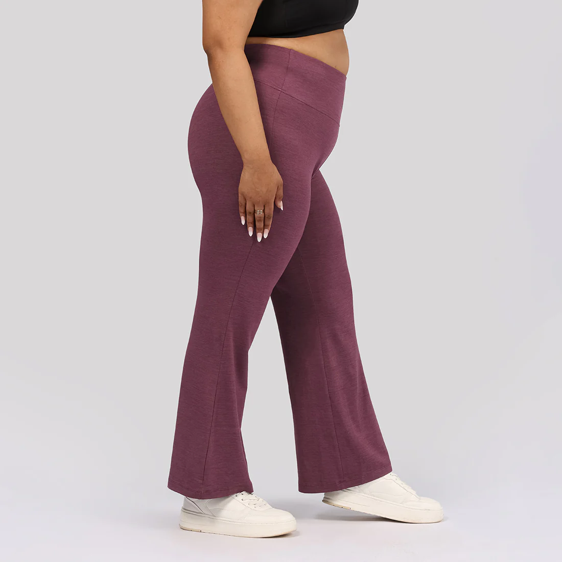 AirMelt Flare Pants - Lite - Image 71