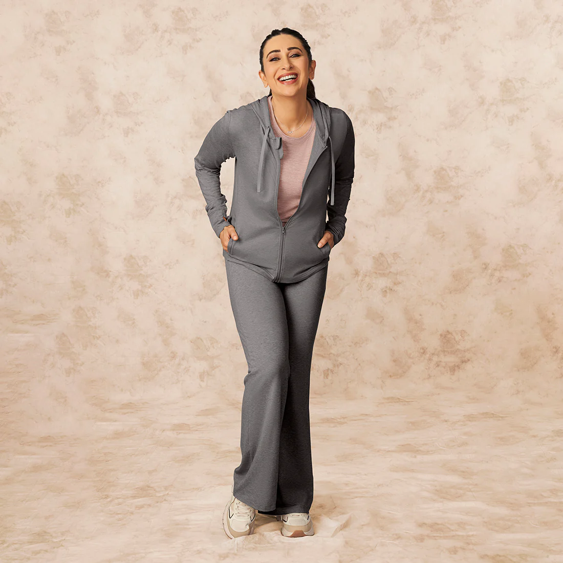 AirMelt Flare Pants - Lite - Image 82