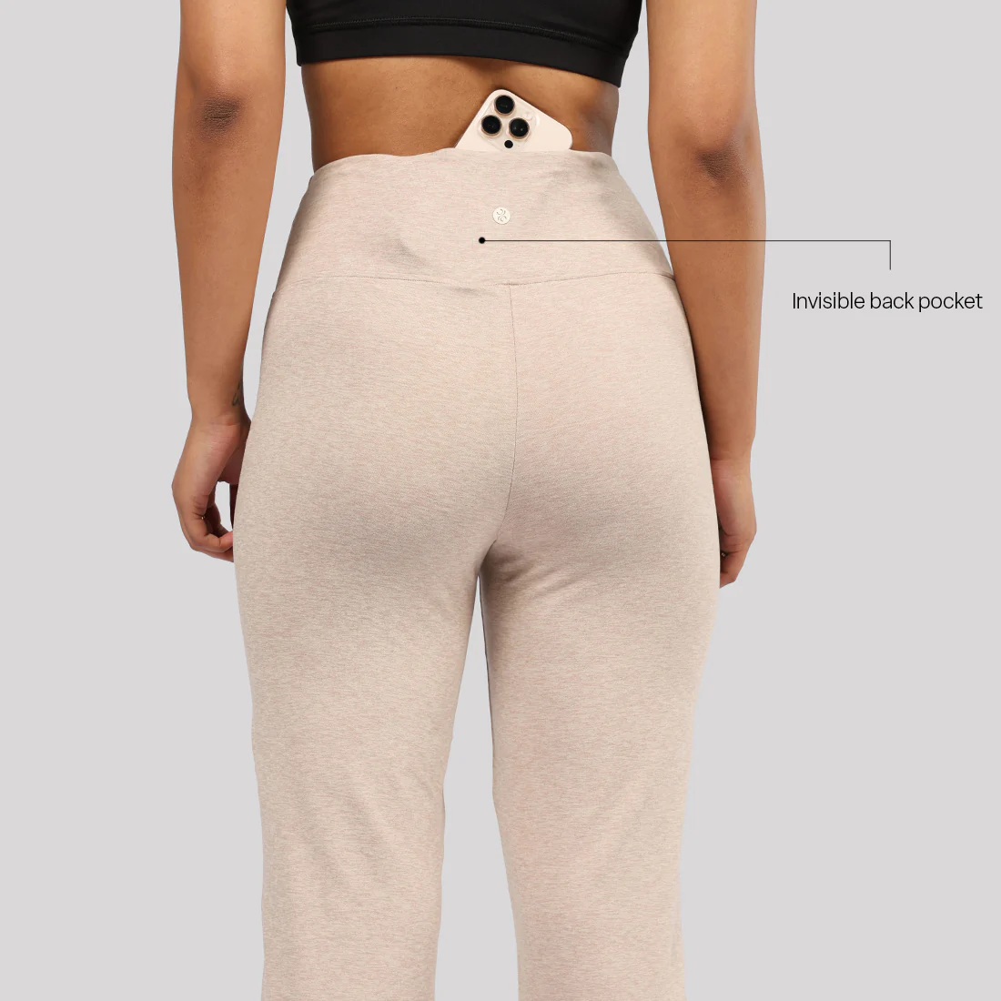 AirMelt Flare Pants - Lite - Image 9
