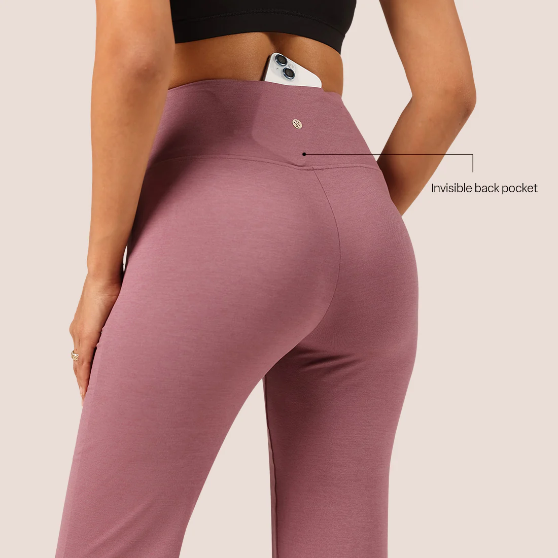 AirMelt Flare Pants - Lite - Image 96