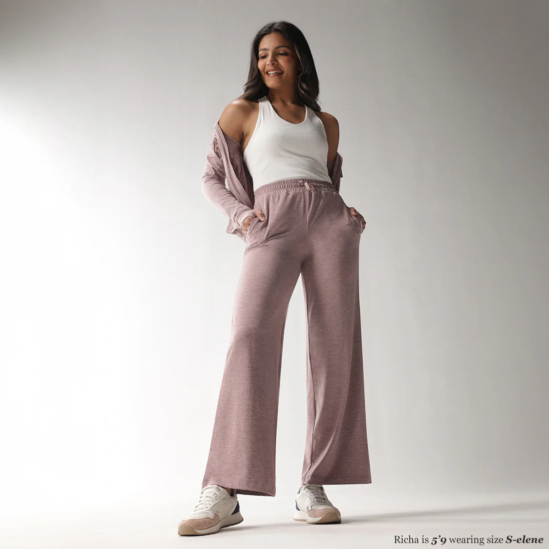 AirMelt™ Wide Leg Pants - Image 50