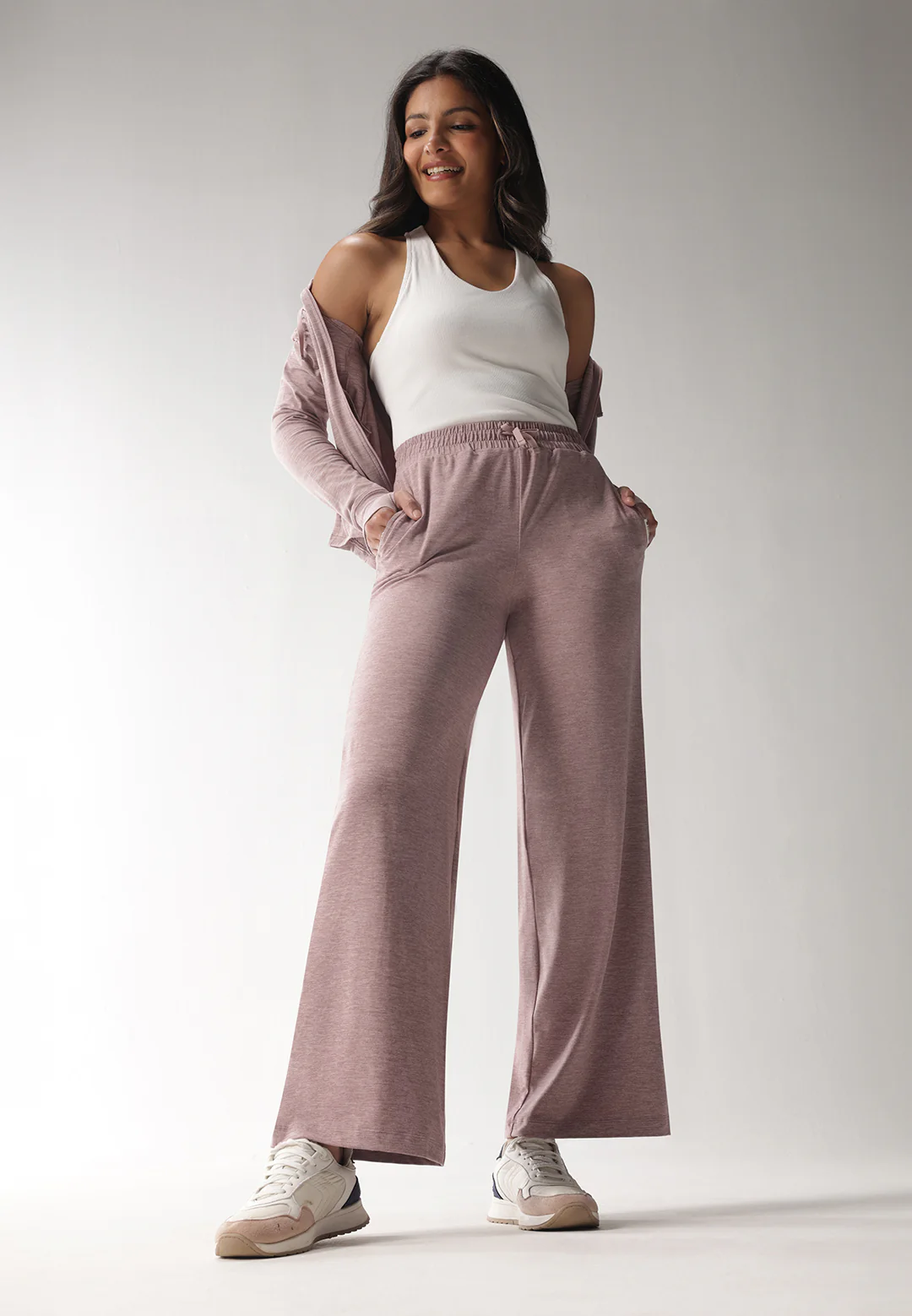 AirMelt™ Wide Leg Pants - Image 67