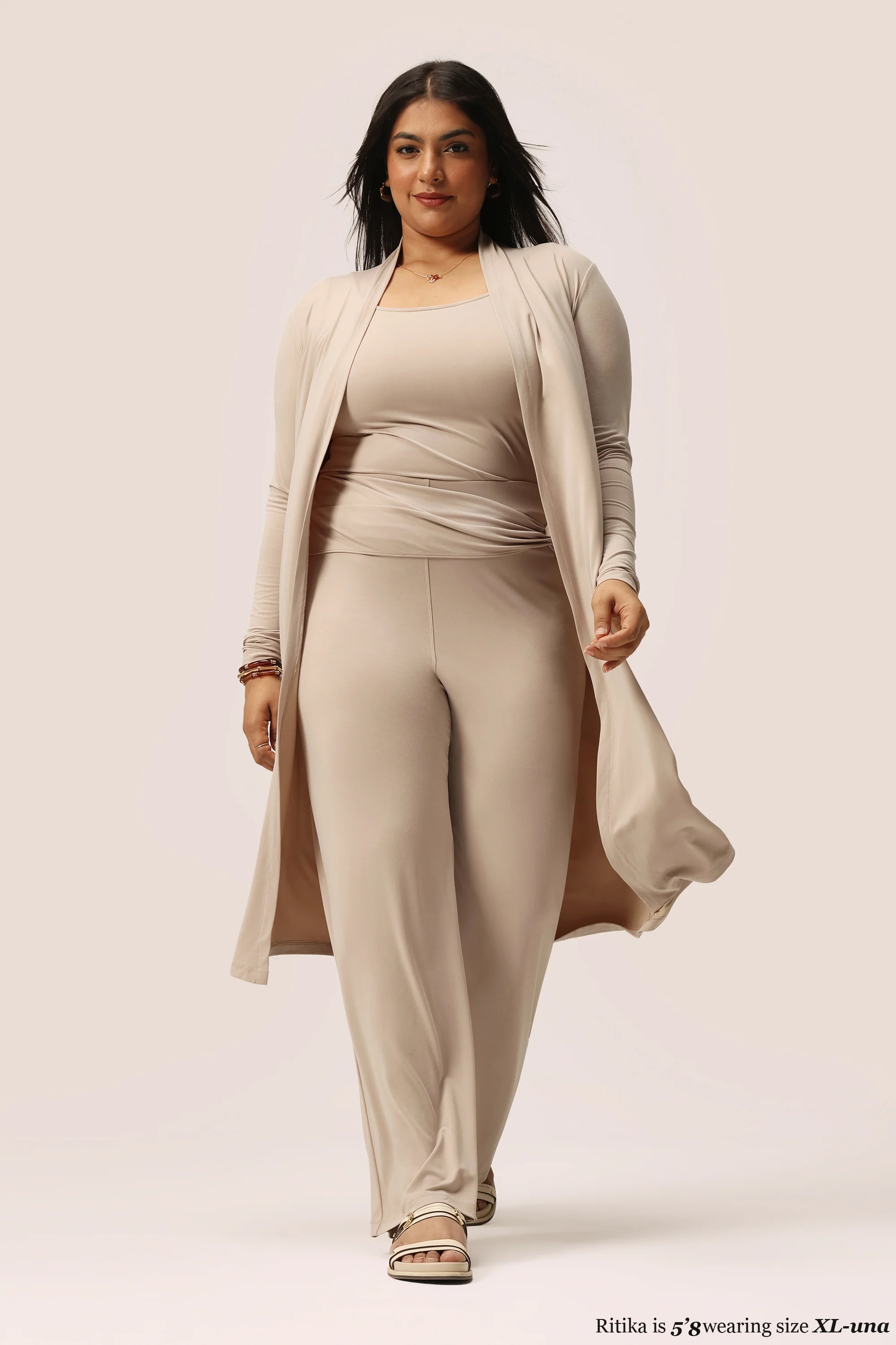 EverFlow™ Cape - Image 12
