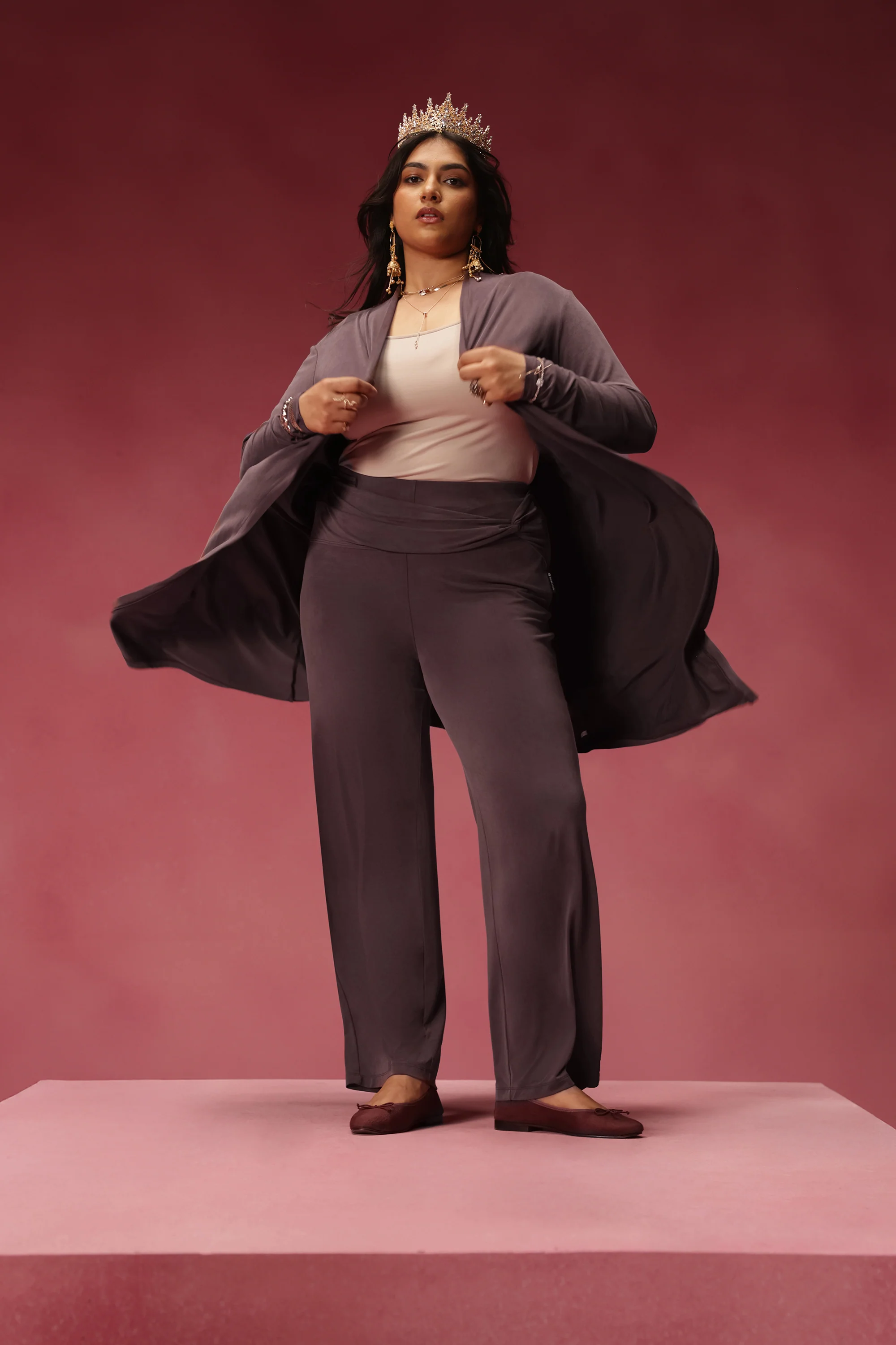 EverFlow™ Cape - Image 39