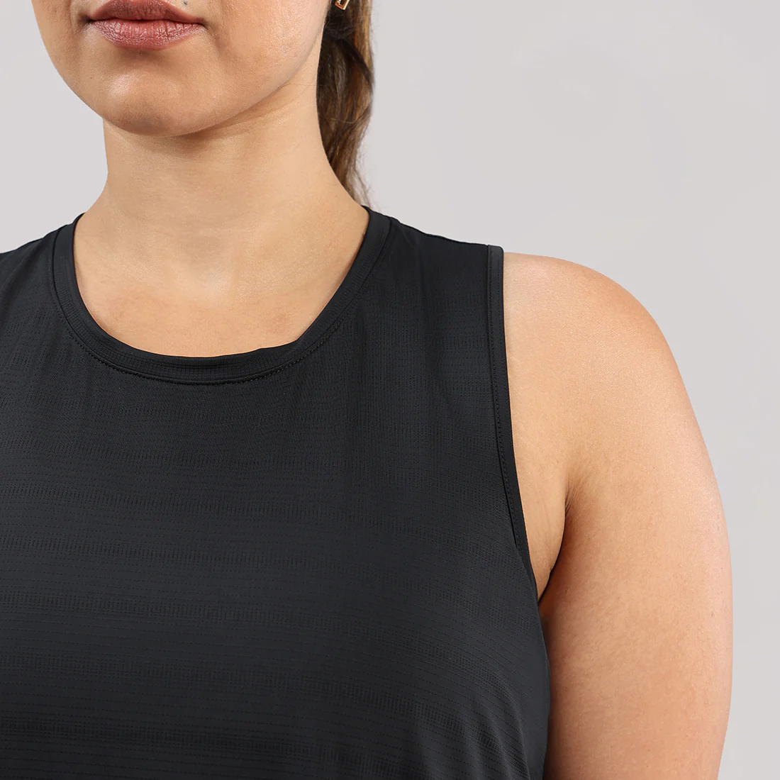 Most Breathable - Overlapped Mesh Tank - Image 26