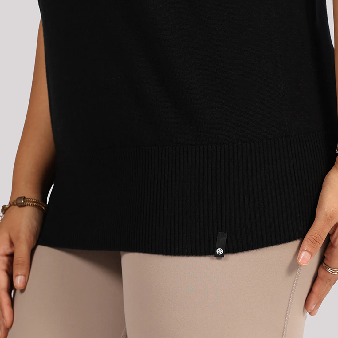 Move All Day Cap Sleeves Top - Image 37