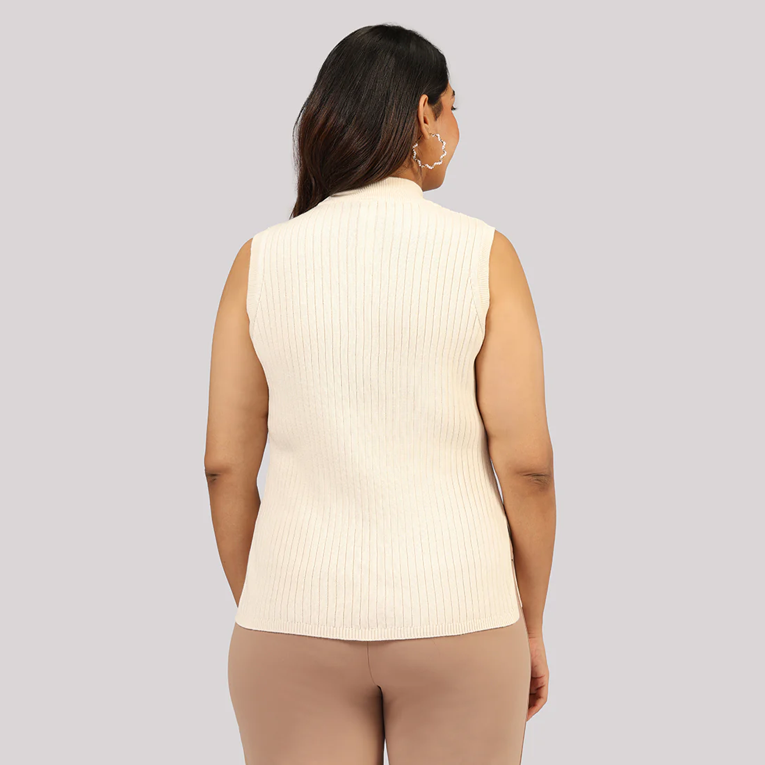 Move All Day Sleeveless Top - Image 15