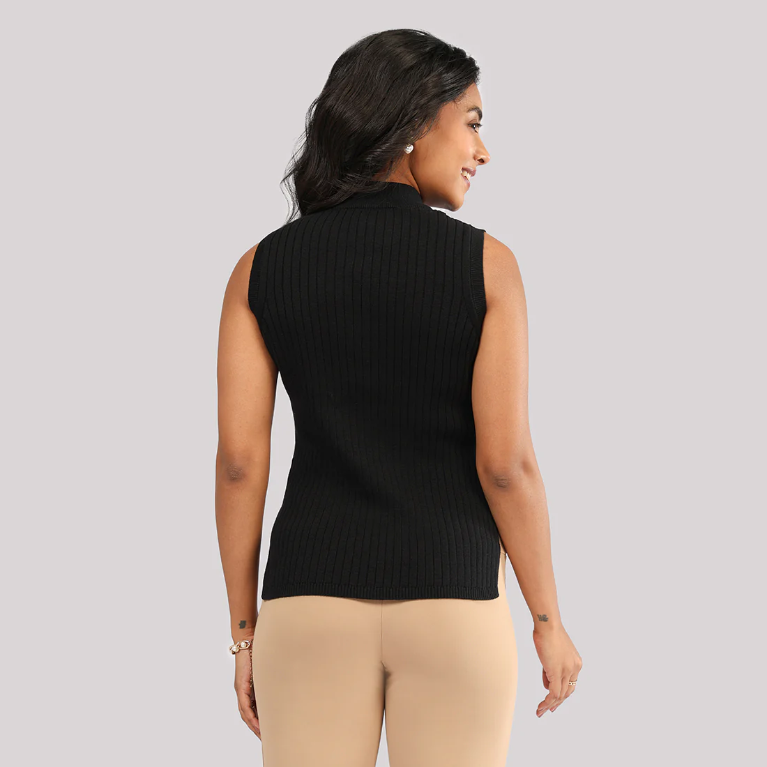 Move All Day Sleeveless Top - Image 22