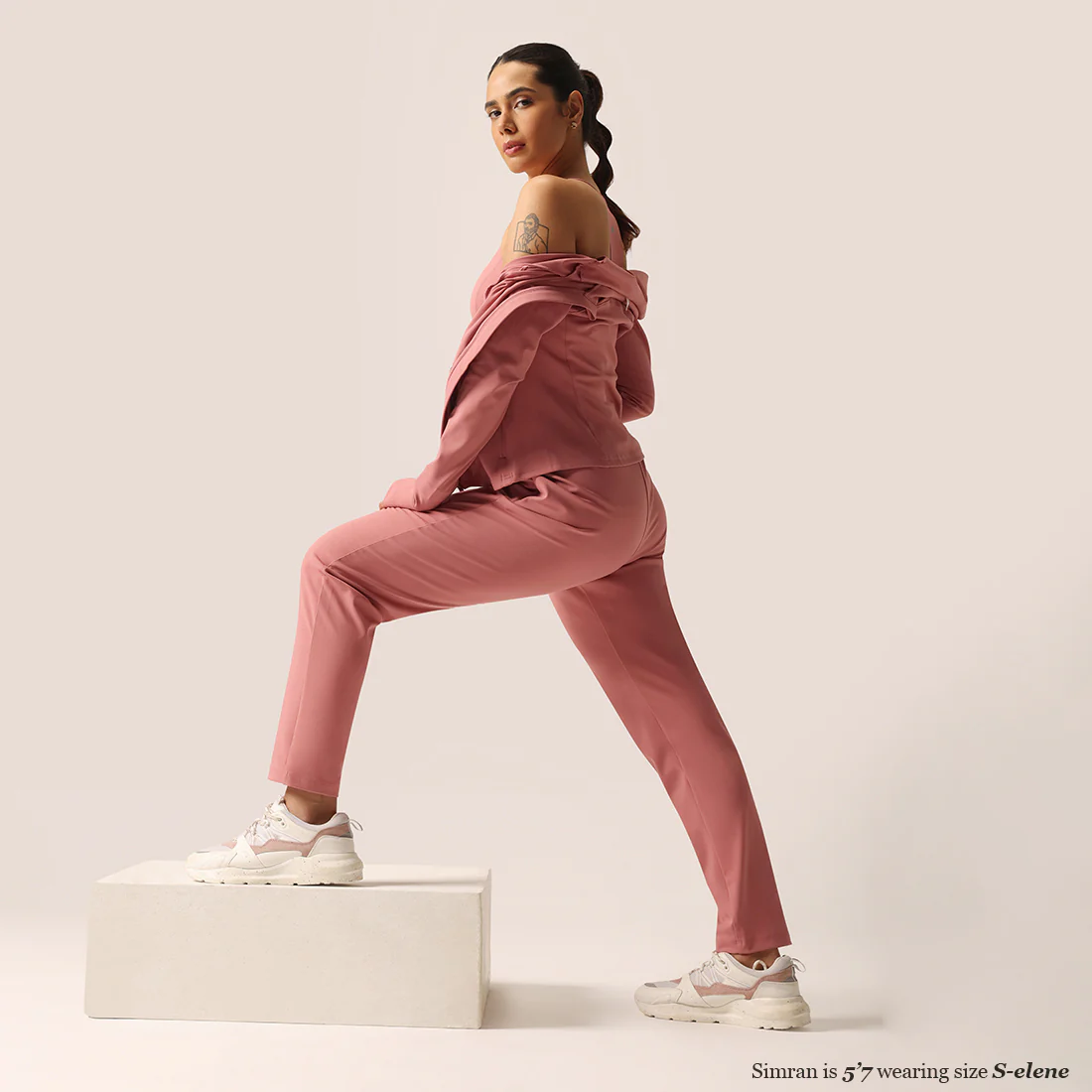 Ultimate All Day Joggers Tall - Image 165