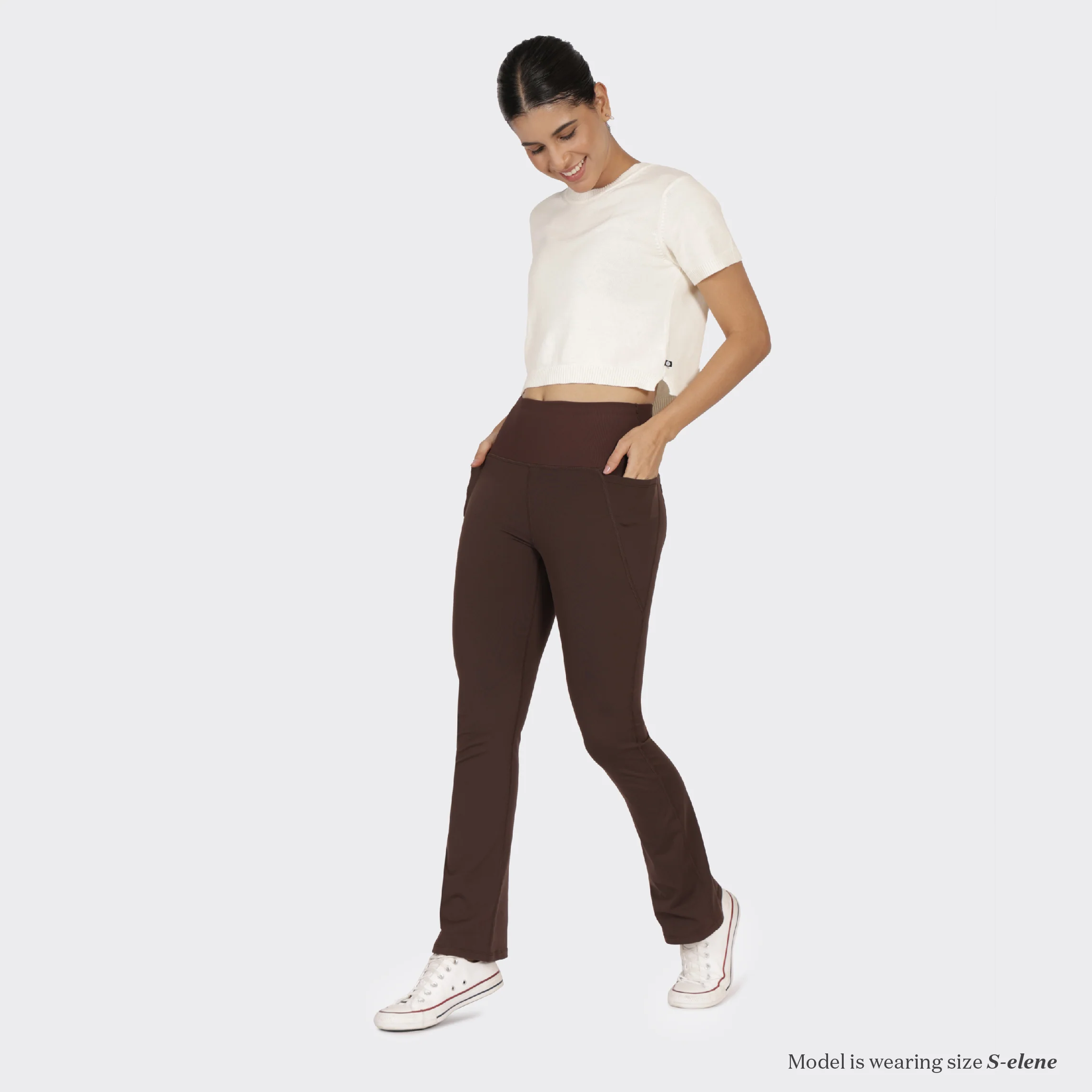 Ultimate Flare Pants Tall - Image 19