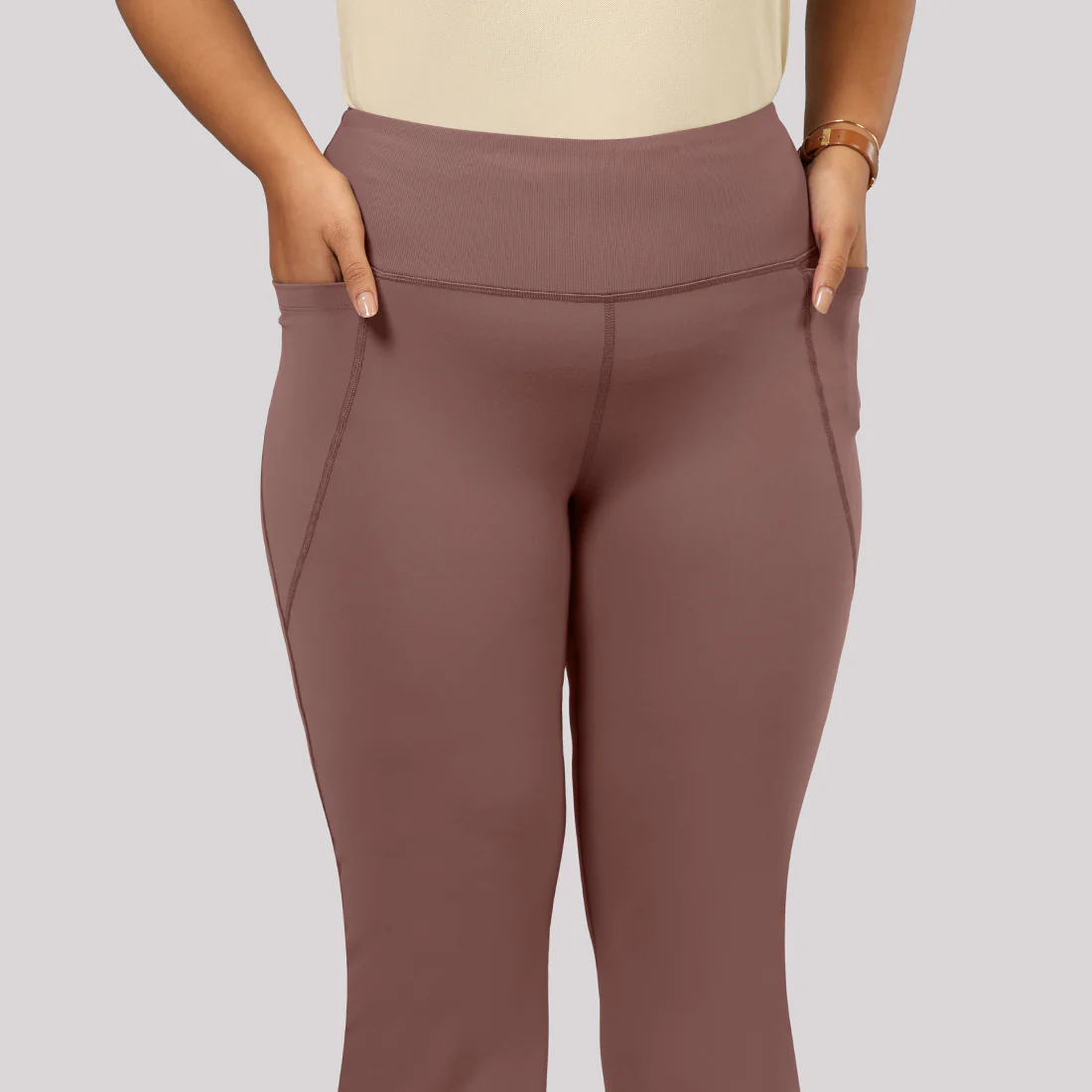 Ultimate Flare Pants Tall - Image 90