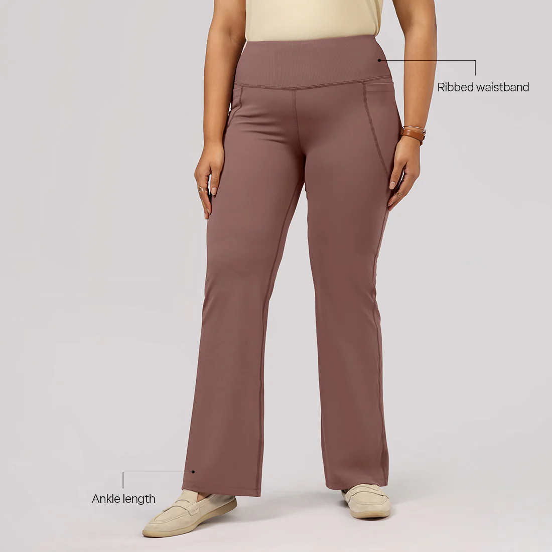 Ultimate Flare Pants Tall - Image 92