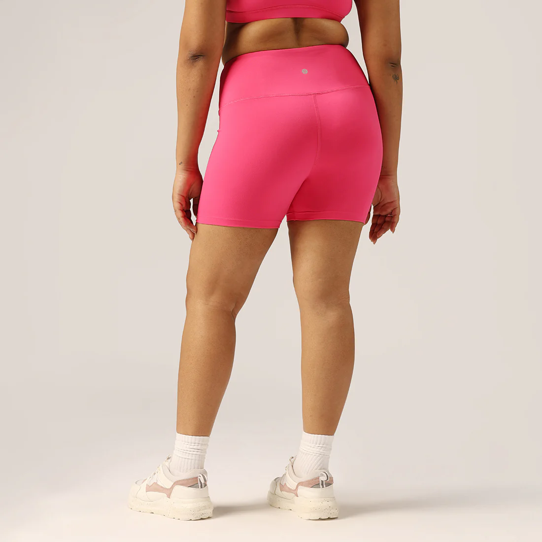 Ultimate Shorties - Lite - Image 91